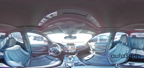 2013 BMW 328 Xi z USA, uszkodzony, nr VIN WBA3B3C53DF543164